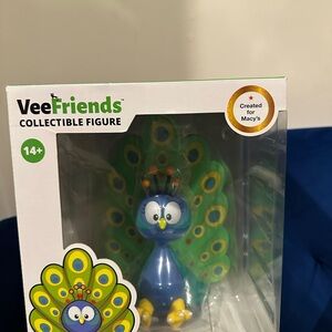 FRIENDS VeeFriends Peacock Figure - Blue and Green